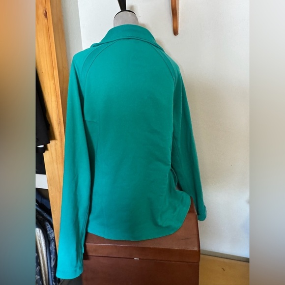Ryka sweatshirt.  Amazing condition worn only a few times.  Smoke free home. - Picture 2 of 7
